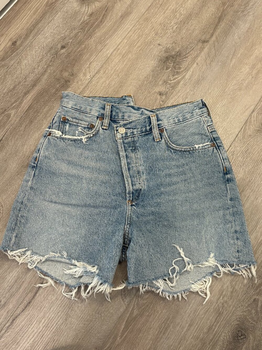 Agolde Jean Shorts